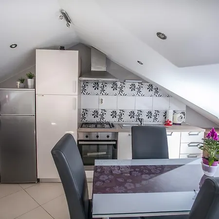 Pensjonat Trifora 3*