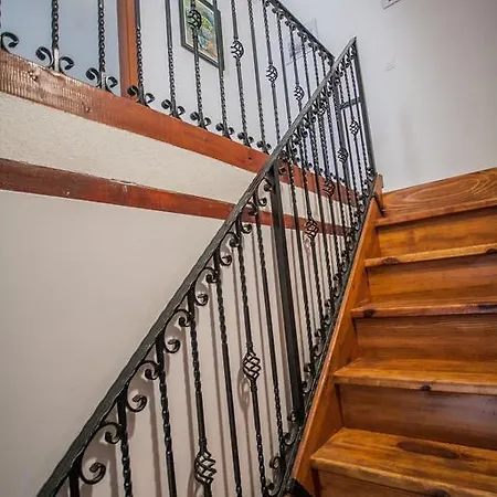 Trifora 3*