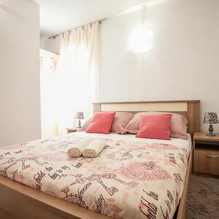 Casa de hóspedes Trifora 3*