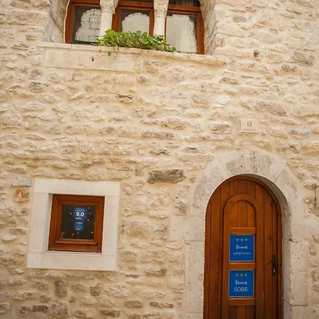 Gostinjska kuća Trifora 3*