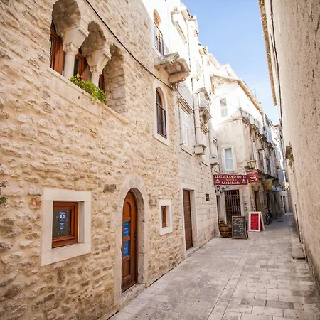 Trifora Pensjonat Trogir