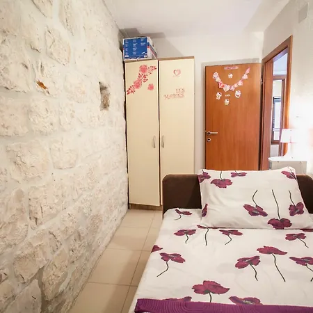 Affittacamere Trifora 3*