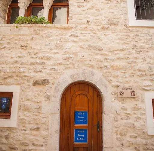 Trifora Τρογκίρ